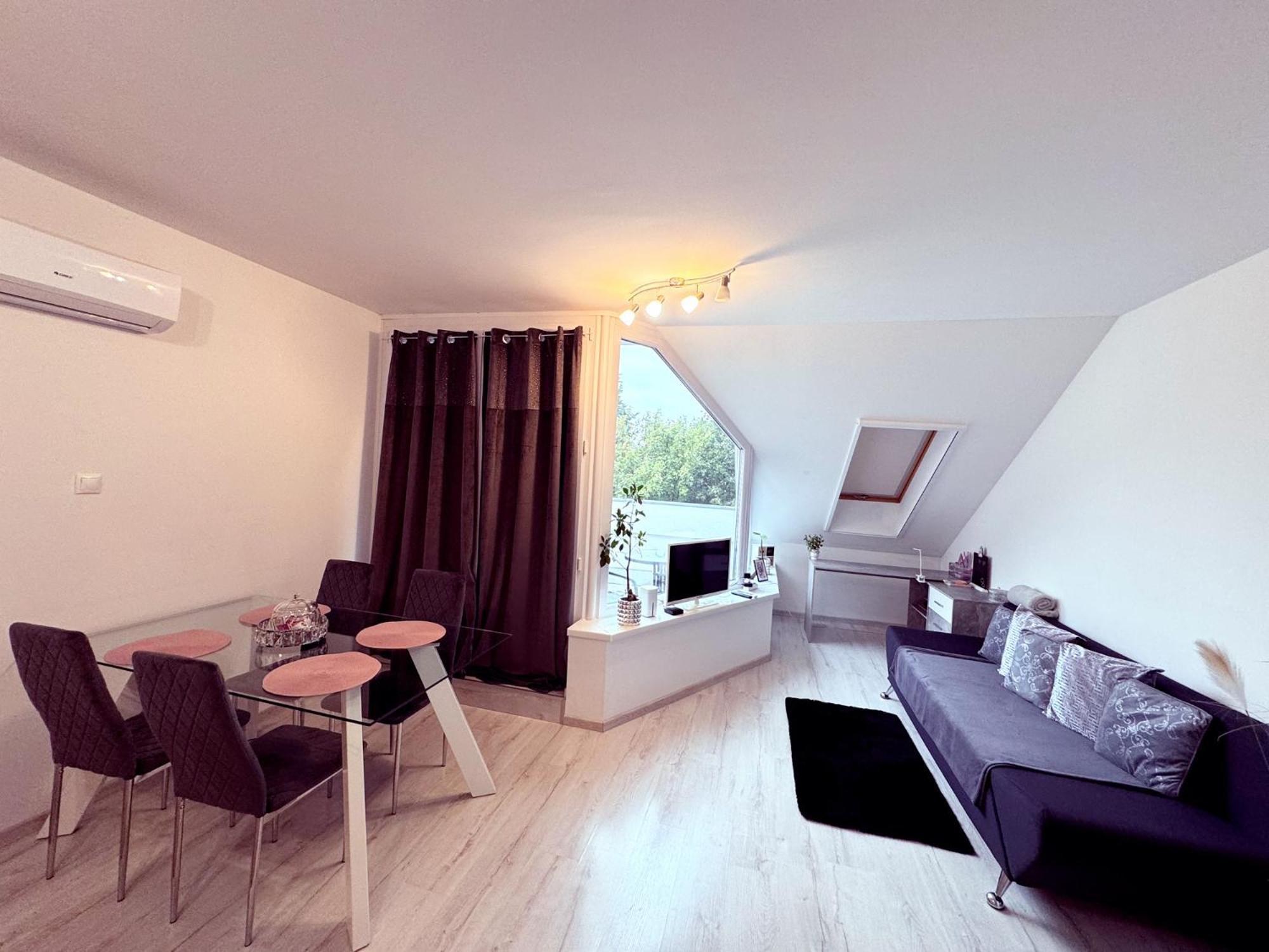 Apartament Exclusive Family Apartman Pécs Zewnętrze zdjęcie