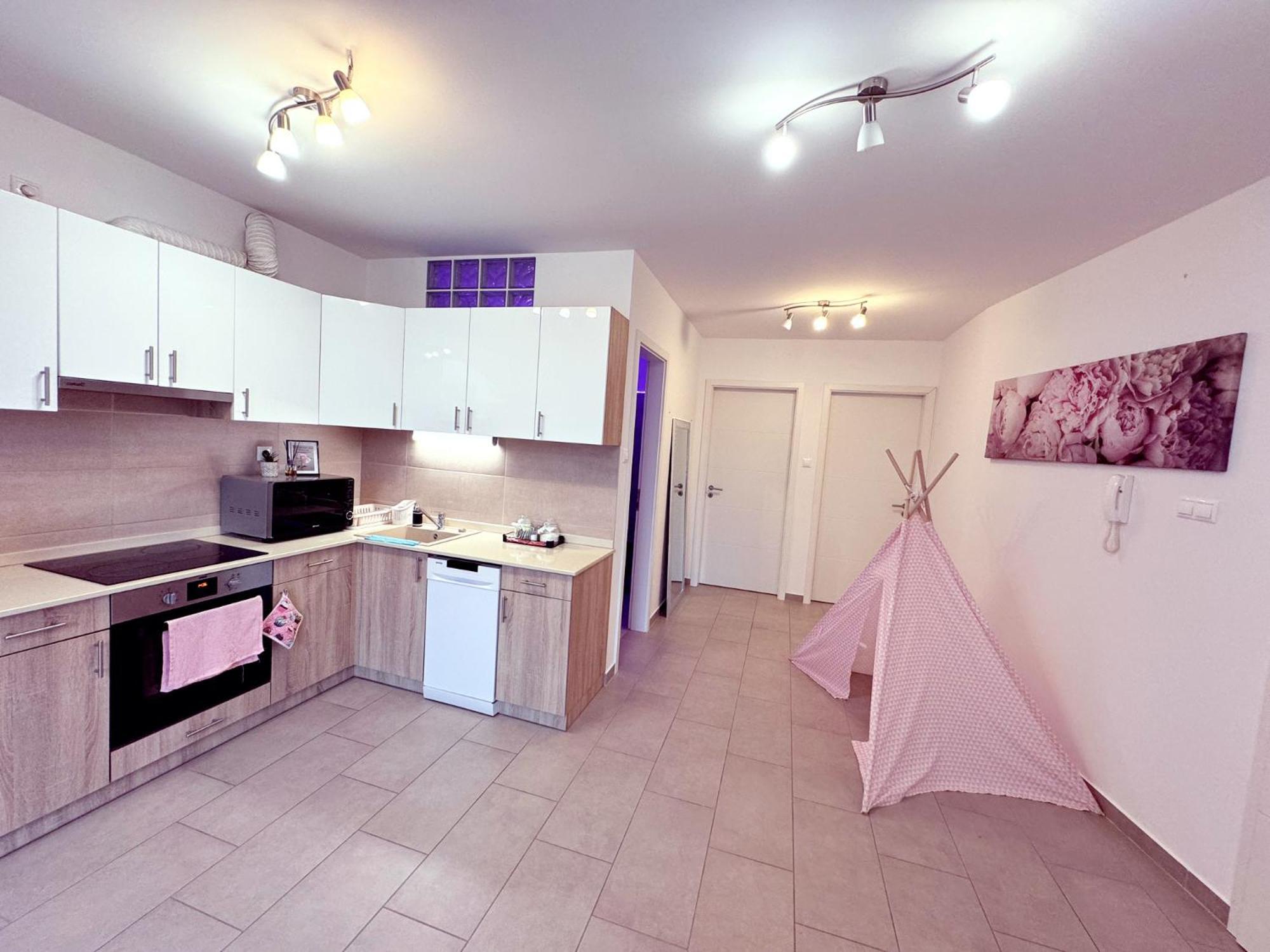Apartament Exclusive Family Apartman Pécs Zewnętrze zdjęcie